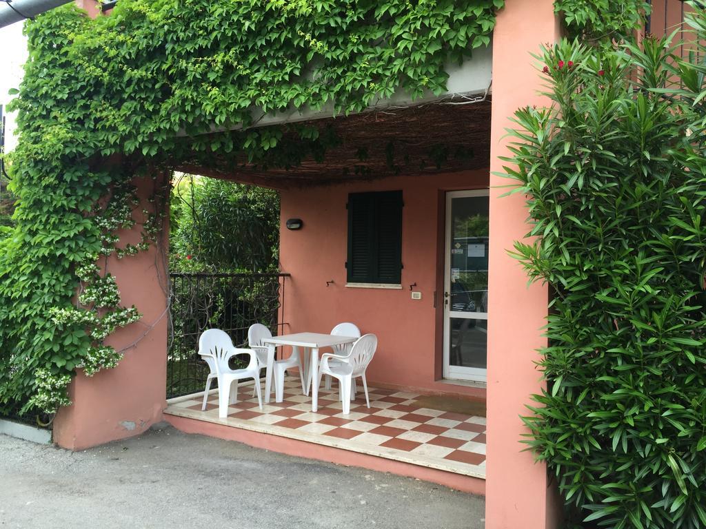 Appartamenti Maricampo By Helloelba Marina di Campo Extérieur photo