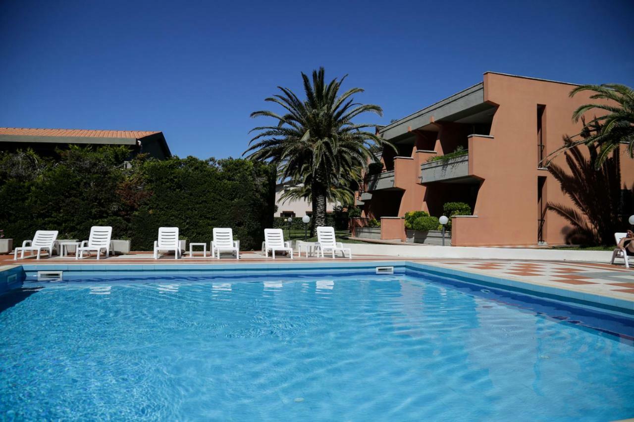 Appartamenti Maricampo By Helloelba Marina di Campo Extérieur photo